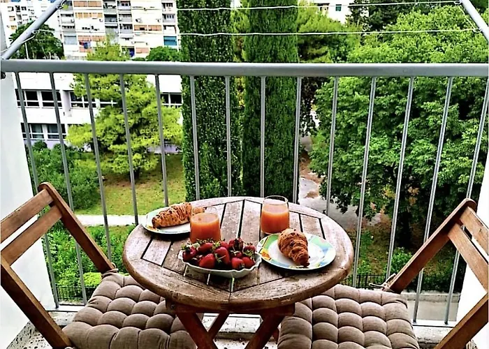 Sweet Pine Dream 아파트 스플리트